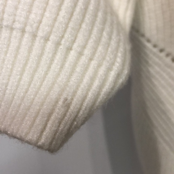 MINKPINK Vallerie Off White Tie-Back Puff-Sleeve Sweater - Picture 7 of 9